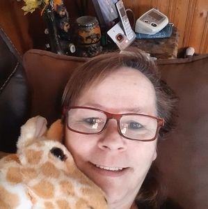 Meet your Posher, Sylvia